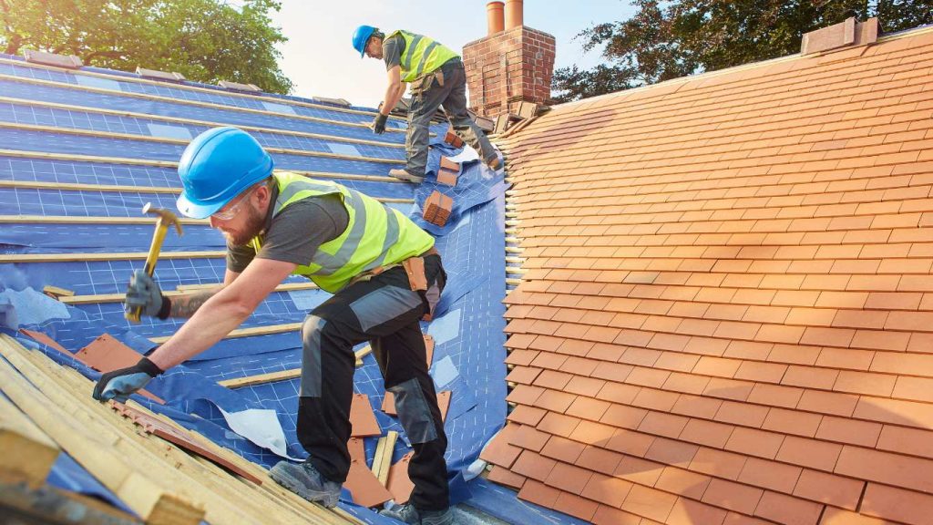 The Top 5 Signs You Need a New Roof